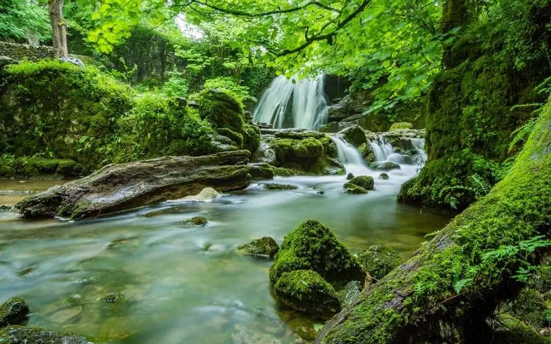 高精度高端智慧工厂